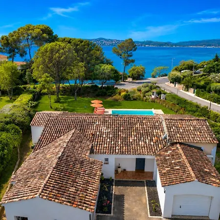 빌라 Face A La - Golfe De Saint-tropez - Piscine - A 50 Metres *